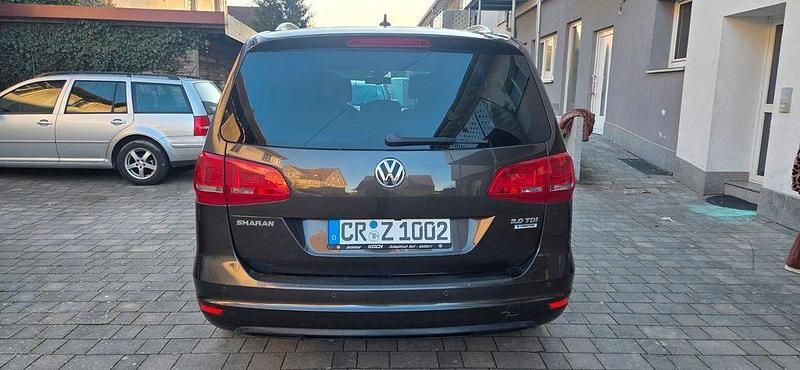 Gebraucht VW Sharan Highline 140 PS (102 kW) 2015 Braun Van / Kleinbus