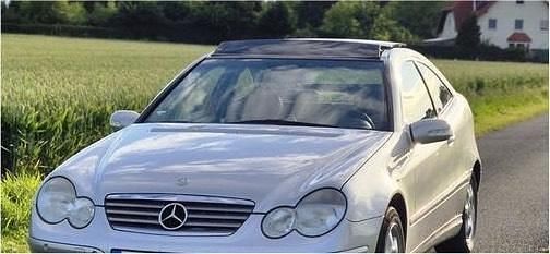 Grau Gebraucht 2001 Mercedes C230 Coupé | 3.000 € (Fairer Preis) - Bild 1/4