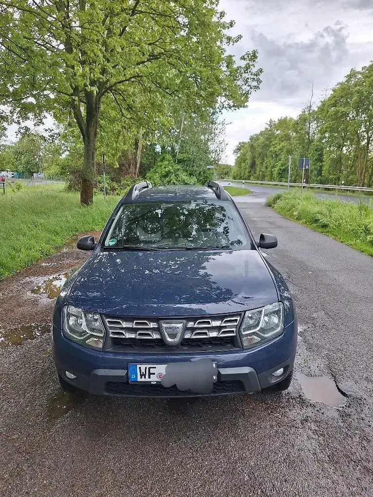 Gebraucht Dacia Duster 114 PS (83 kW) 2017 Blau SUV