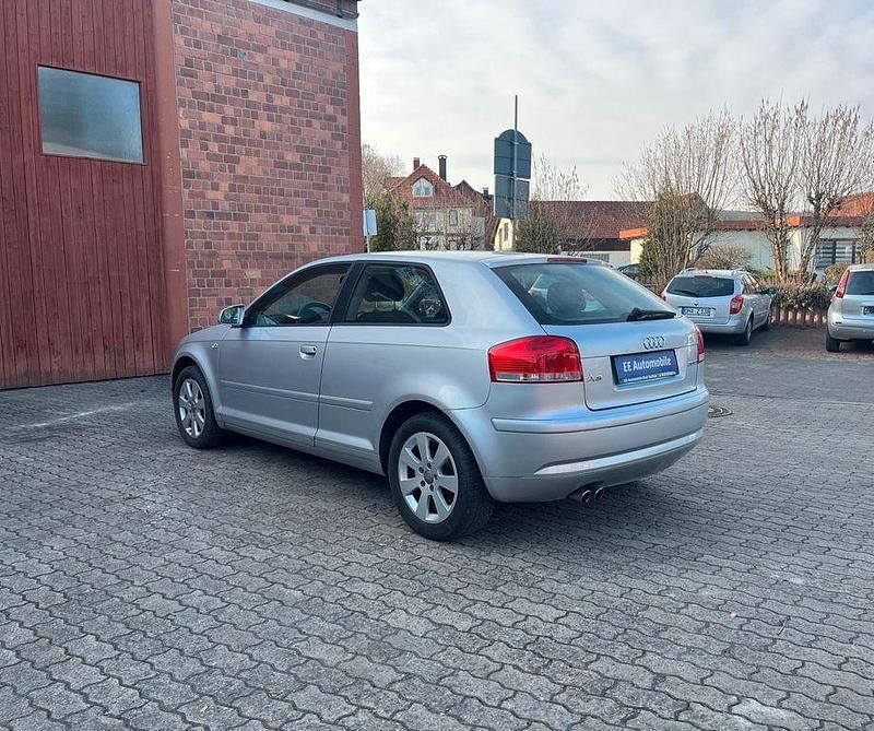 Gebraucht Audi A3 Ambiente 150 PS (110 kW) 2003 Silber Kleinwagen