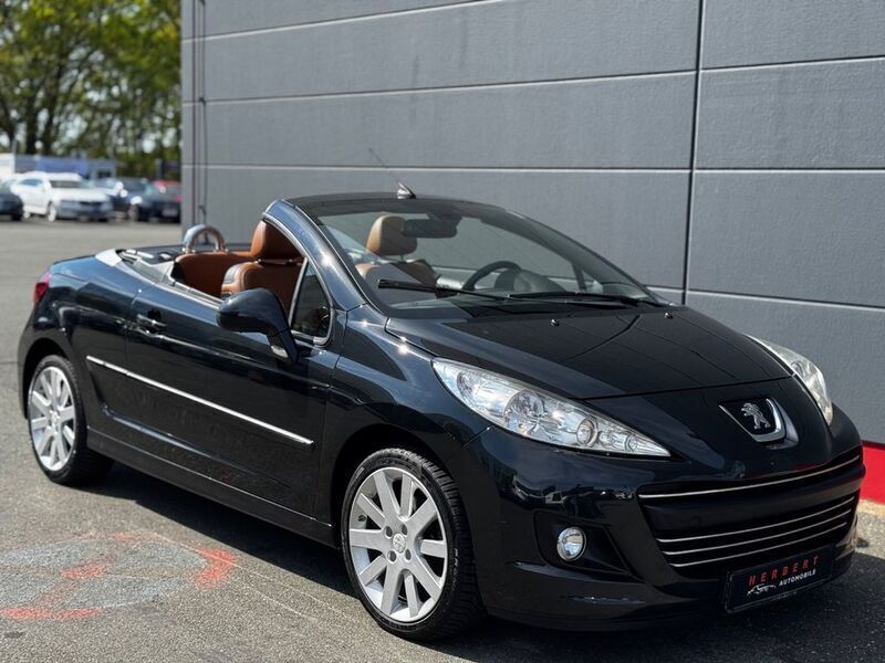 Schwarz Gebraucht 2014 Peugeot 207 CC Allure Cabrio | 4.890 € (Superpreis) - Bild 1/4