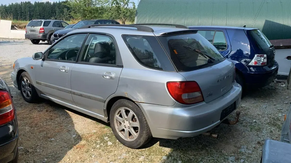 Gebraucht Subaru Impreza 125 PS (91 kW) 2001 Silber Limousine