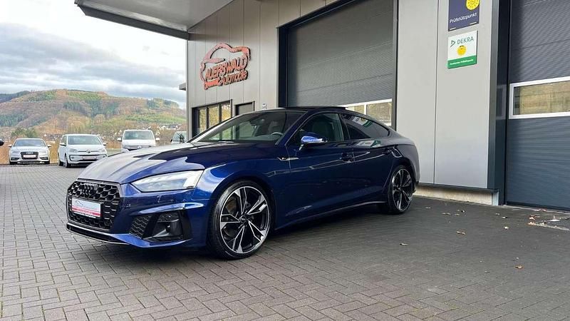 Gebraucht Audi A5 S-Line 163 PS (119 kW) 2022 Navarrablau Coupé