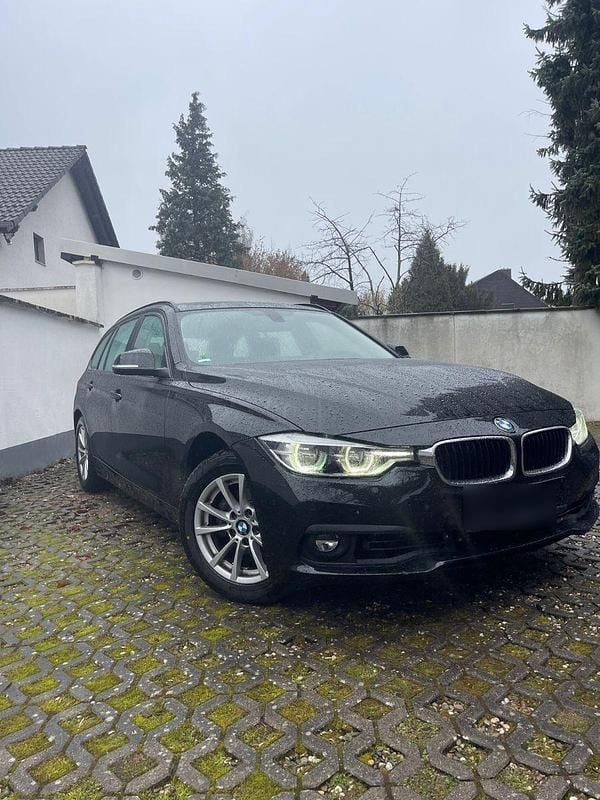 Gebraucht BMW 318 156 PS (114 kW) 2019 Schwarz Kombi