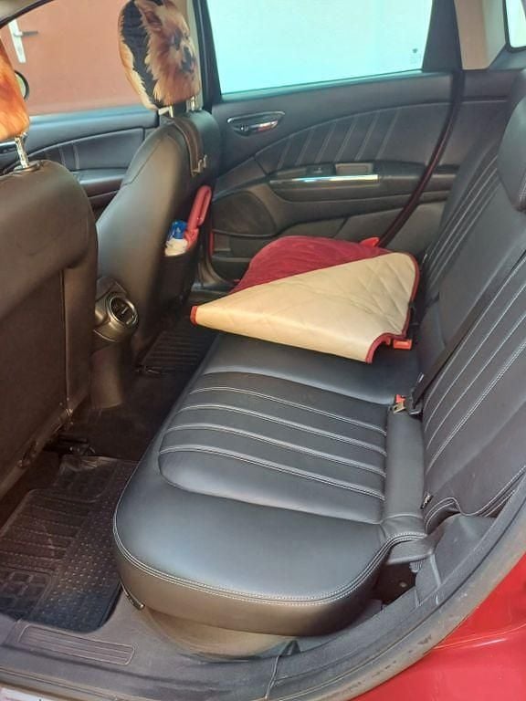 Gebraucht Lancia Delta S 140 PS (102 kW) 2010 Rot Kleinwagen