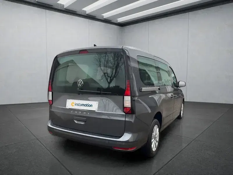 Używany VW Caddy Maxi 122 KM (89 kW) 2026 Szary Minivan