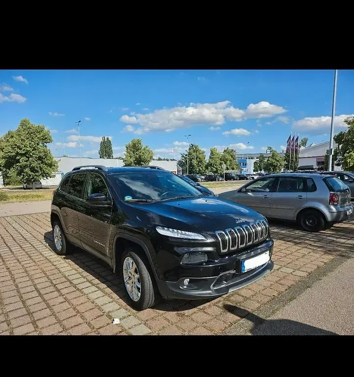 Second-hand Jeep Cherokee Limited 200 CP (147 kW) 2016 Negru SUV