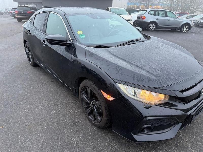 Gebraucht Honda Civic Elegance 120 PS (88 kW) 2019 Schwarz Limousine