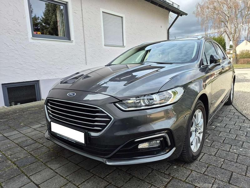 Gebraucht Ford Mondeo Titanium 188 PS (138 kW) 2019 Grau Kombi