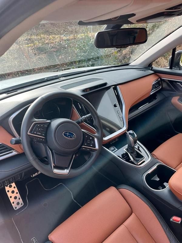 Gebraucht Subaru Outback Platinum 169 PS (124 kW) 2023 Weiß Kombi