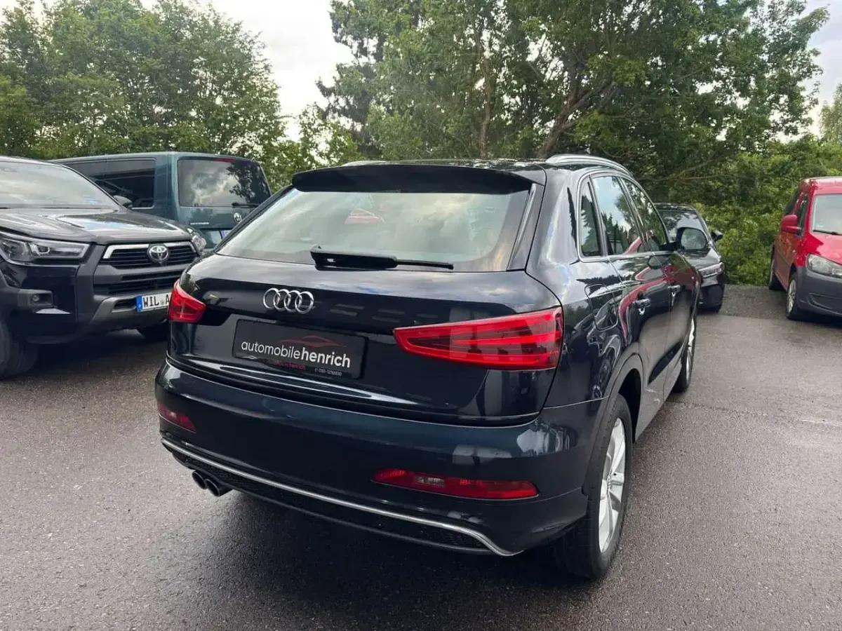 Gebraucht Audi Q3 S-Line 140 PS (102 kW) 2013 Kobaltblau SUV