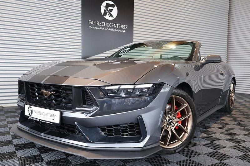 Gebraucht Ford Mustang 320 PS (235 kW) 2024 Grau Cabrio