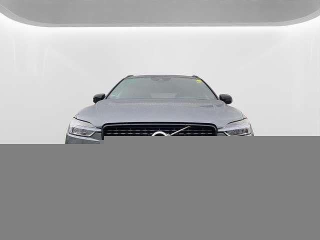Gebraucht Volvo XC60 R-Design 303 PS (222 kW) 2020 Osmium grey SUV