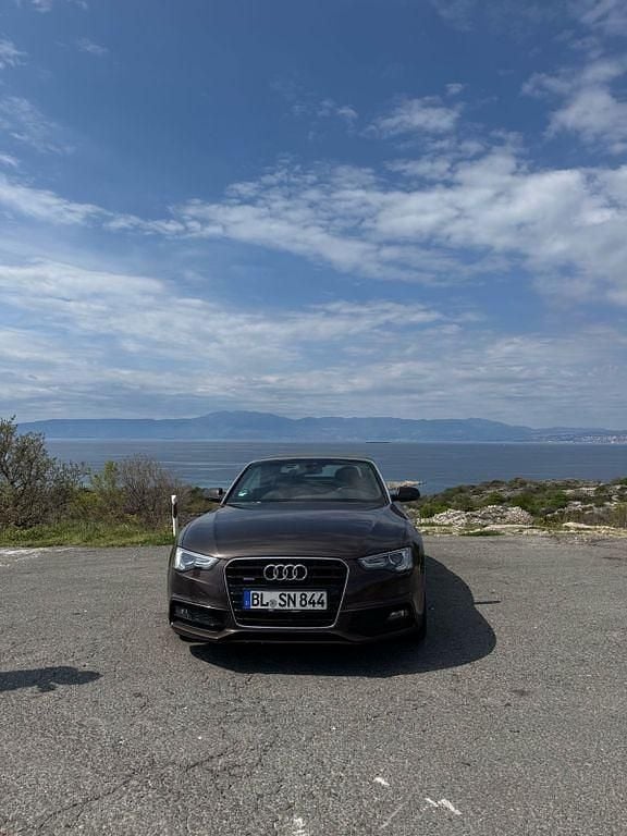 Gebraucht Audi A5 Cabriolet Comfort 177 PS (130 kW) 2012 Braun Cabrio