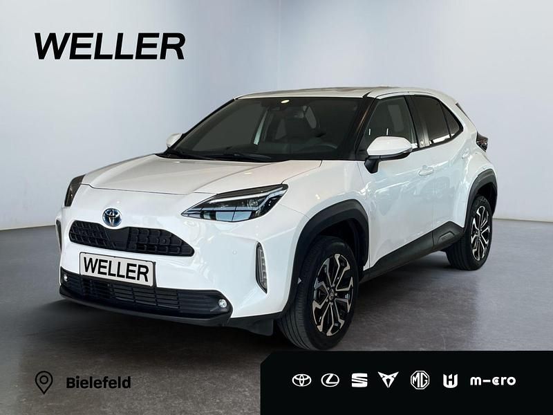 Orange Gebraucht 2024 Toyota Yaris Cross Team SUV | 25.780 € (Etwas zu teuer) - Bild 1/3