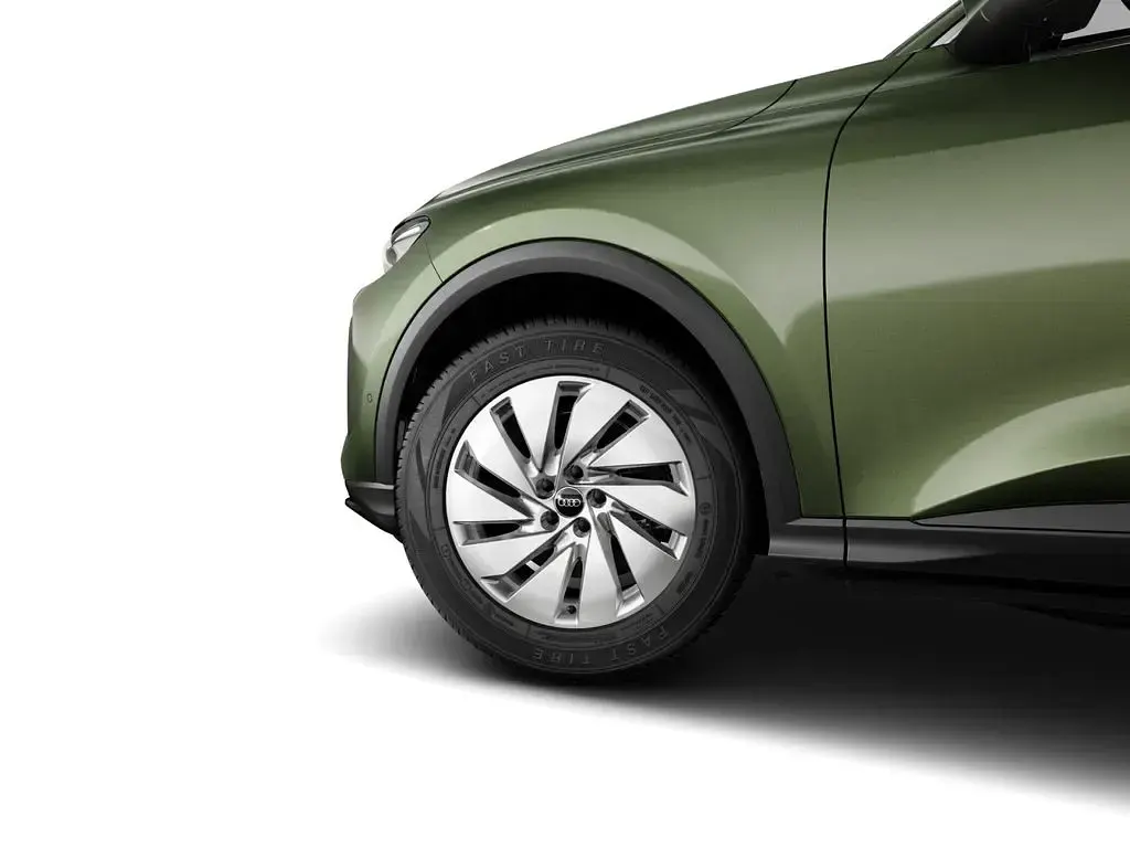 Gebraucht Audi Q5 Ambiente 204 PS (150 kW) 2025 Distriktgrün metallic SUV