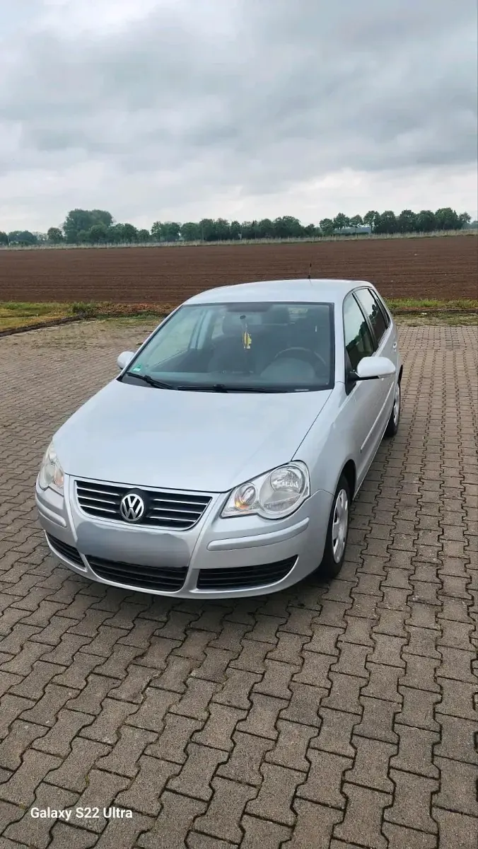 Gebraucht VW Polo 69 PS (50 kW) 2008 Grau Kleinwagen