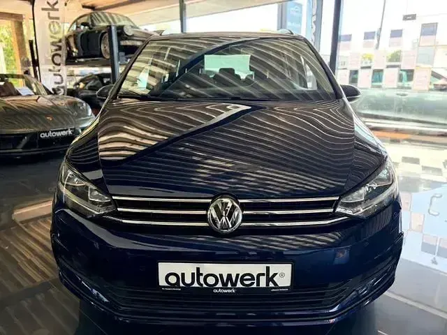 Gebraucht VW Touran Comfortline 116 PS (85 kW) 2018 Blau Van / Kleinbus