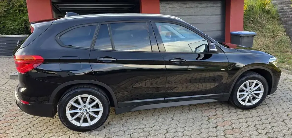 Gebraucht BMW X1 Advantage 192 PS (141 kW) 2020 Schwarz SUV