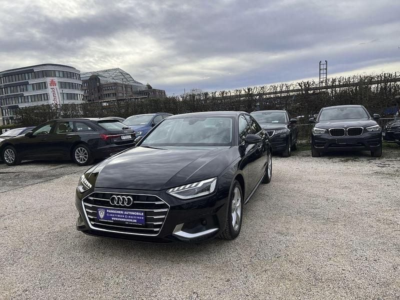 Gebraucht Audi A4 Advanced 163 PS (119 kW) 2020 Brillantschwarz Limousine