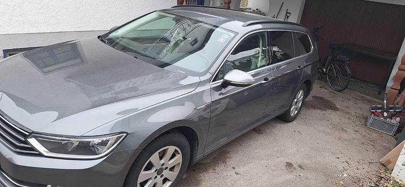 Gebraucht VW Passat 150 PS (110 kW) 2015 Grau Kombi
