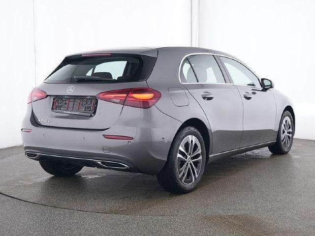 Gebraucht 2024 Mercedes A250 Progressive | 31.790 € (Etwas zu teuer) - Bild 1/4