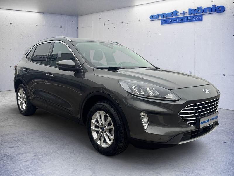 Gebraucht Ford Kuga Titanium 224 PS (164 kW) 2021 Grau SUV