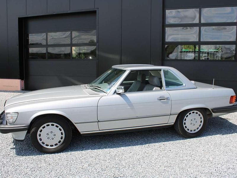 Gebraucht Mercedes 560 231 PS (169 kW) 1986 735 astralsilber Cabrio