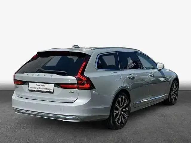 Gebraucht Volvo V90 145 PS (106 kW) 2023 Kombi