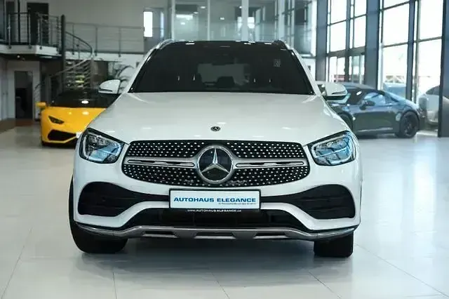 Gebraucht Mercedes GLC400d AMG line 330 PS (242 kW) 2022 Polarweiss  unilack SUV