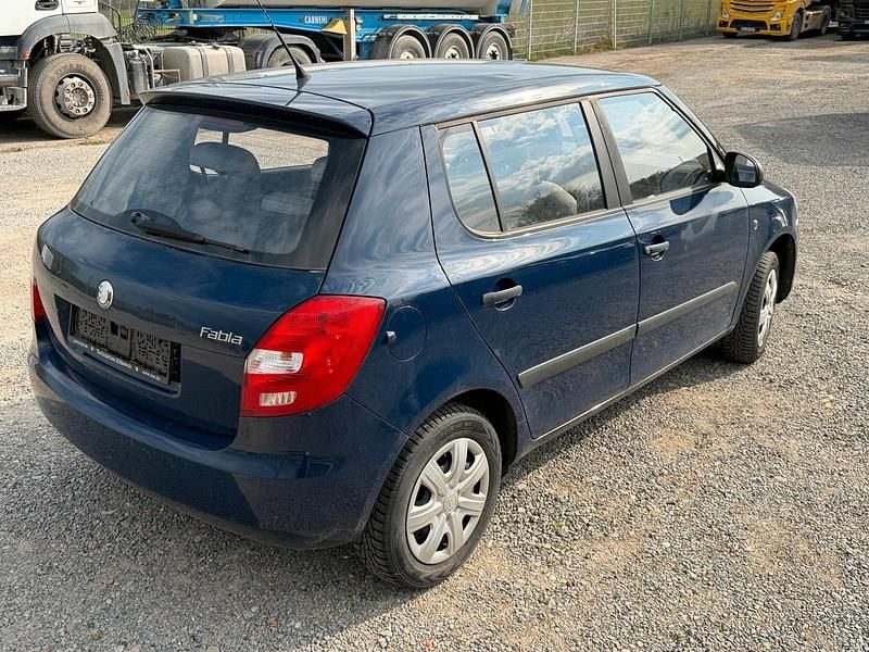 Gebraucht Skoda Fabia 60 PS (44 kW) 2010 Kleinwagen