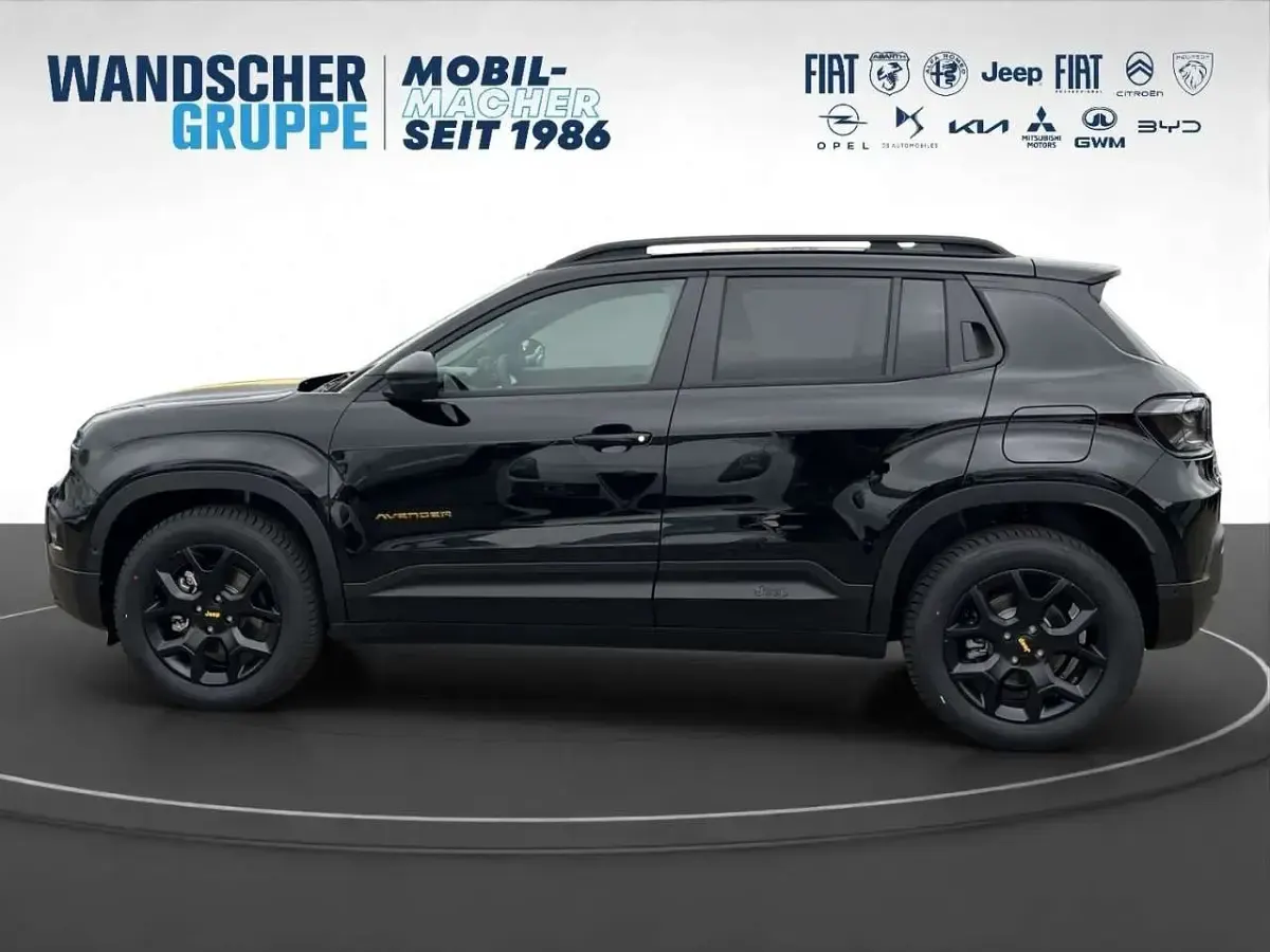 Neu Jeep Avenger North 145 PS (106 kW) 2026 Schwarzschwarz SUV