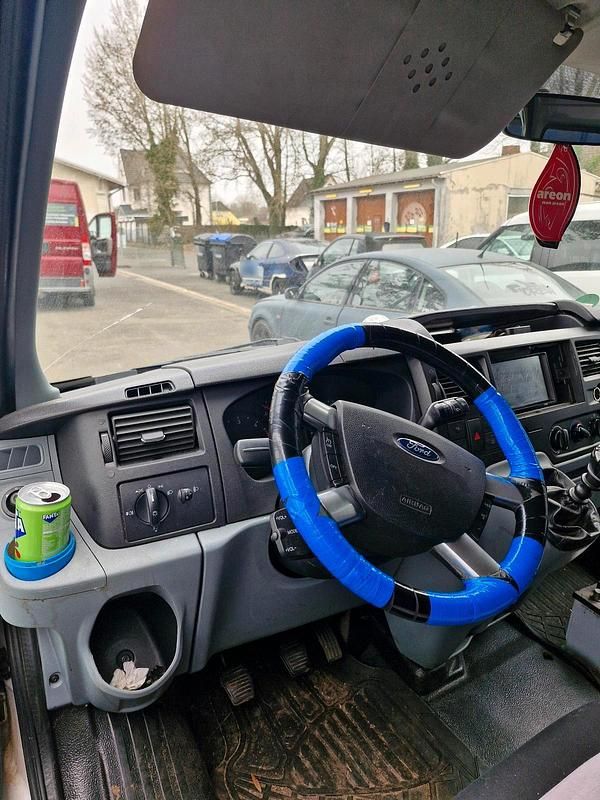 Gebraucht Ford Transit 147 PS (108 kW) 2012 Weiß Van / Kleinbus