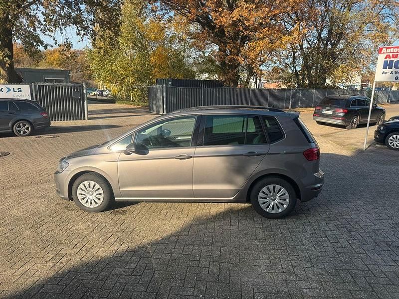 Gebraucht VW Golf VII Trendline 110 PS (80 kW) 2014 Grau Limousine