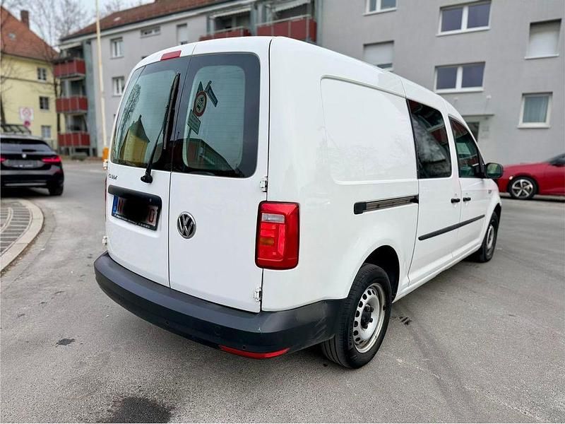 Gebraucht VW Caddy Maxi 102 PS (75 kW) 2020 Weiß Van / Kleinbus