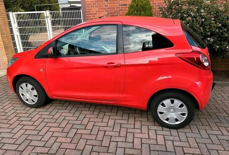 Usata Ford Ka 80 CV (58 kW) 2010 Rosso Utilitaria