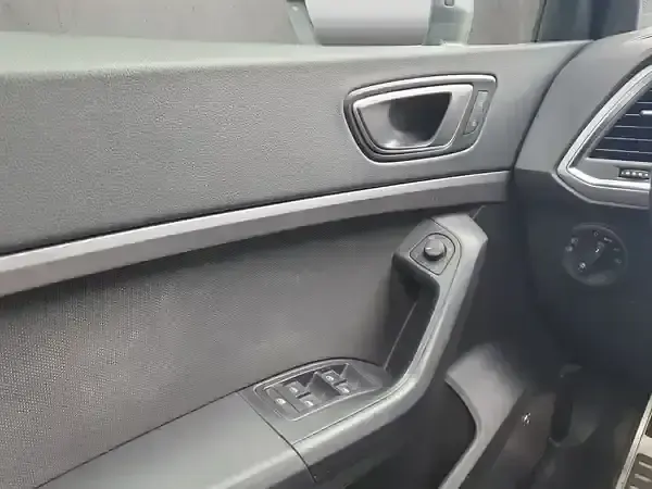 Gebraucht Seat Ateca FR-Line 150 PS (110 kW) 2022 "rodium" grau SUV