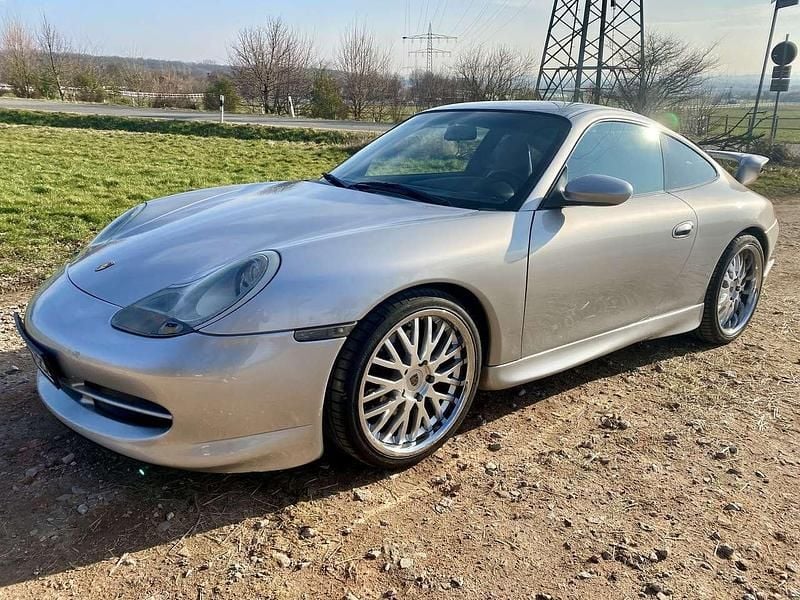 Silber Gebraucht 1999 Porsche 911 Carrera Coupé | 31.900 € (Fairer Preis) - Bild 1/4
