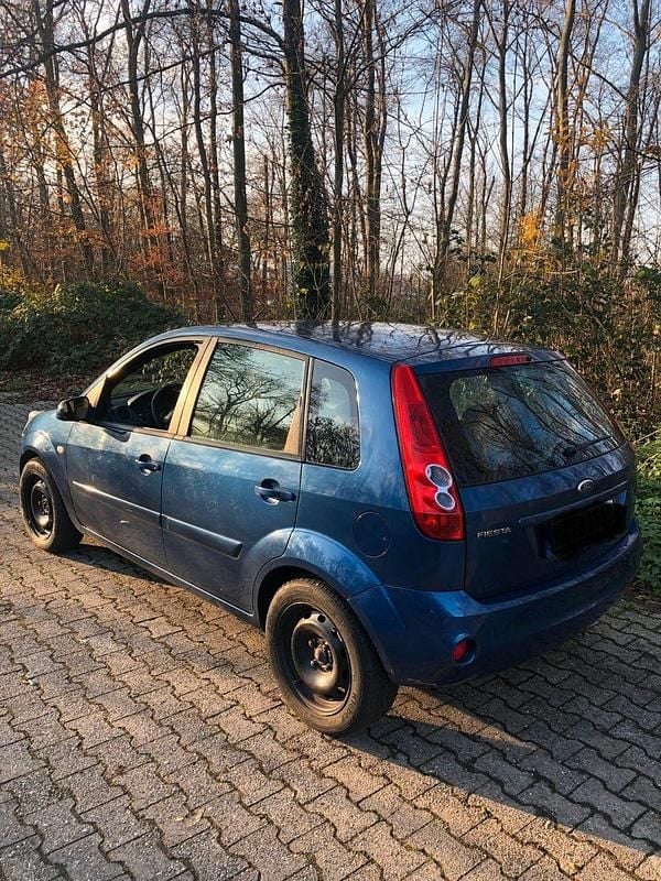 Gebraucht Ford Fiesta Style 69 PS (50 kW) 2008 Blau Limousine