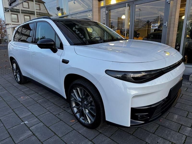 Gebraucht Leapmotor C10 215 PS (158 kW) 2025 Pearly white SUV