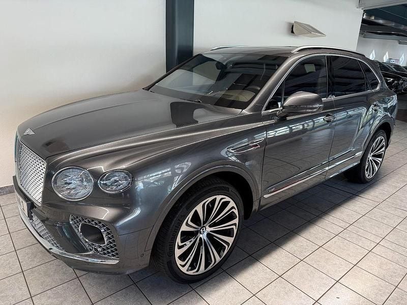 Gebraucht Bentley Bentayga 549 PS (403 kW) 2021 Silber SUV