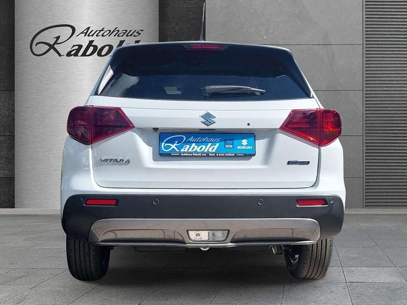 Gebraucht Suzuki Vitara Comfort 110 PS (80 kW) 2026 Pearl cool white (weiß) SUV