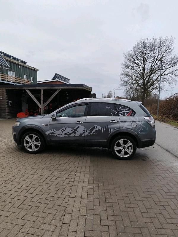 Gebraucht Chevrolet Captiva LTZ 185 PS (136 kW) 2012 Grau SUV