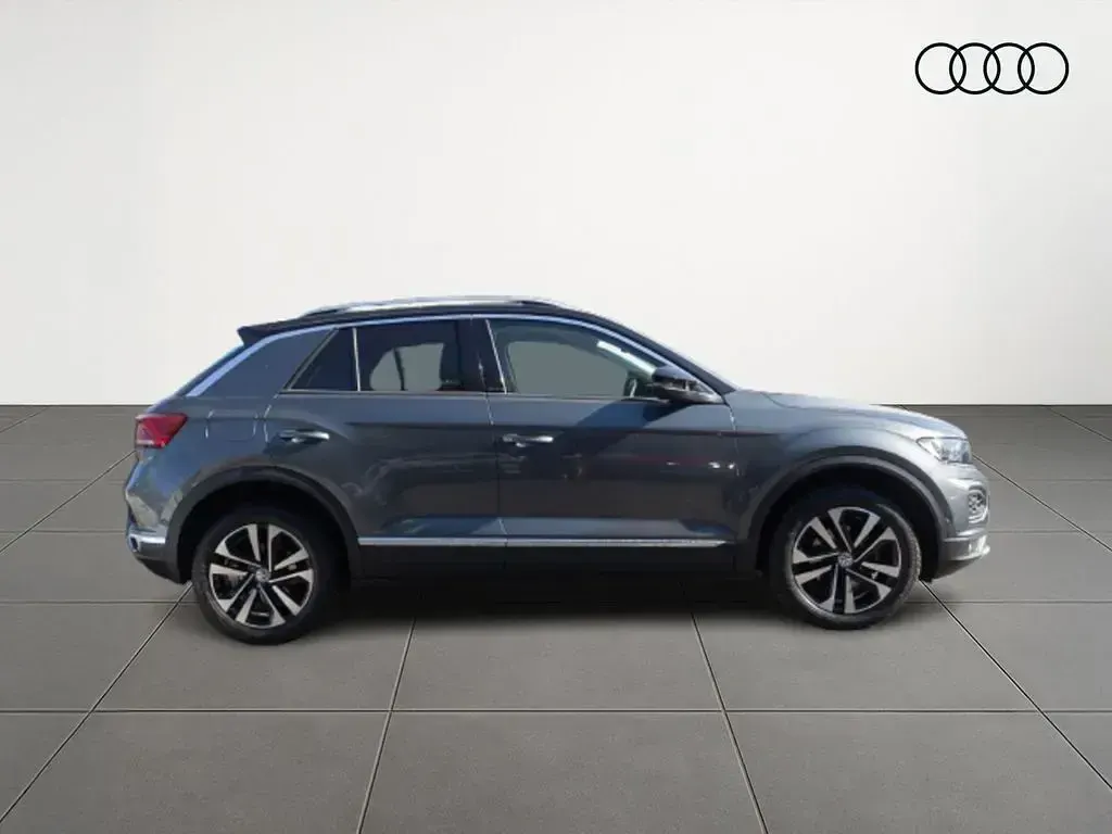 Gebraucht VW T-Roc IQ Drive 150 PS (110 kW) 2019 Grau SUV