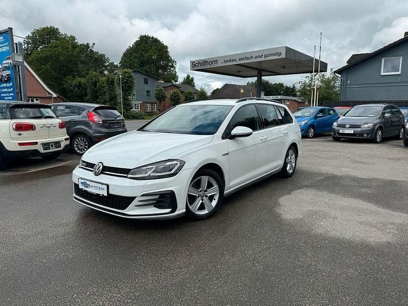Weiß Gebraucht 2018 VW Golf VII GTD Kombi | 12.999 € (Guter Preis) - Bild 1/4