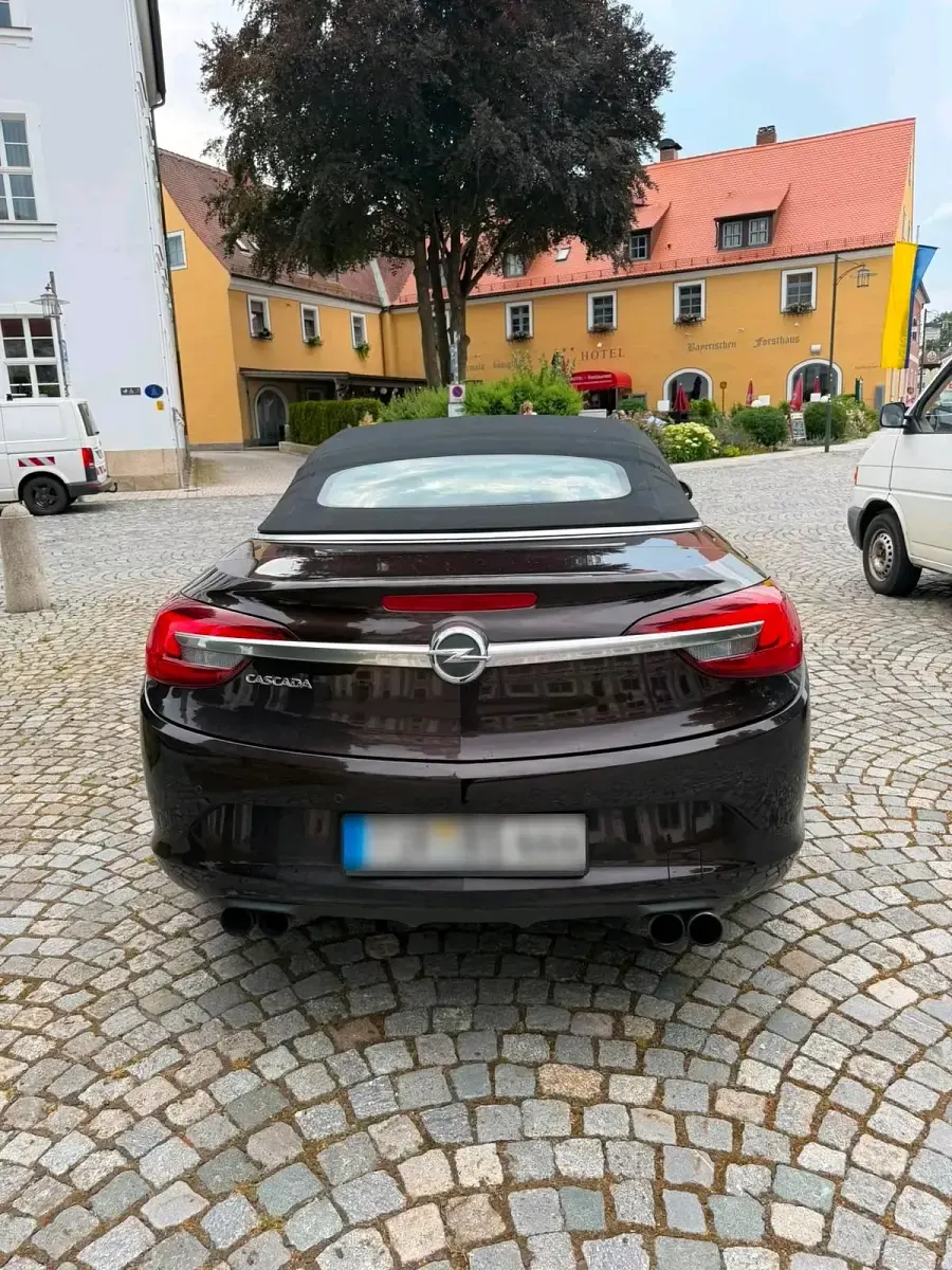 Gebraucht Opel Cascada 170 PS (125 kW) 2014 Braun Cabrio