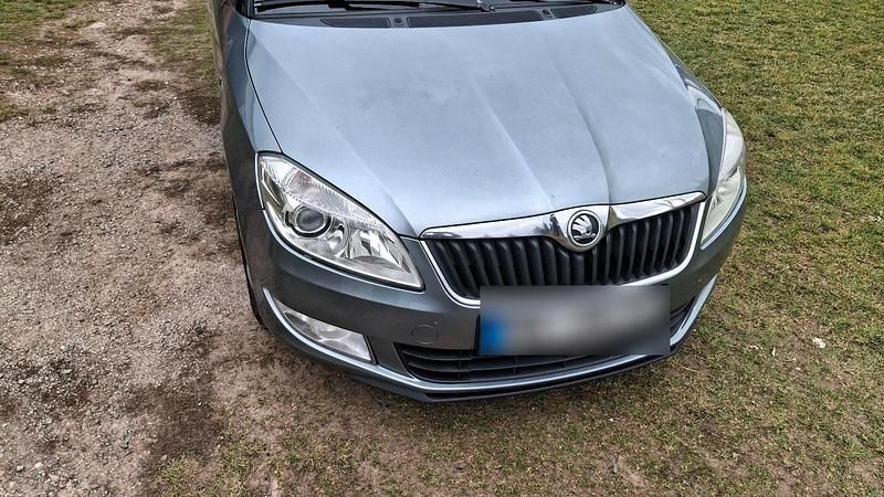Gebraucht Skoda Fabia 86 PS (63 kW) 2013 Grau Kleinwagen