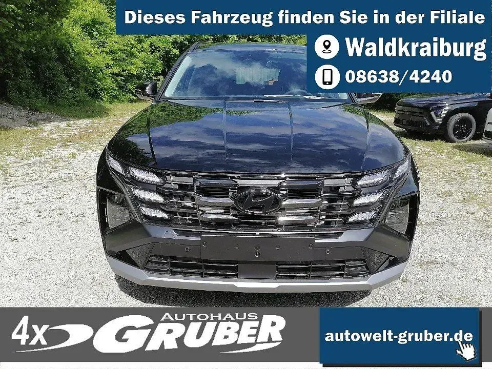 Neu Hyundai Tucson Trend 150 PS (110 kW) 2026 Abyss black SUV