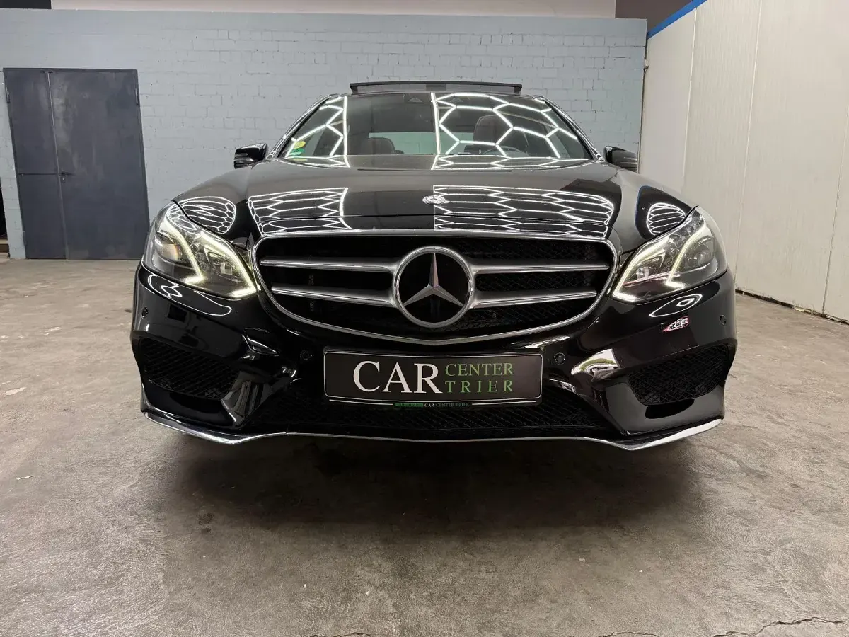 Gebraucht Mercedes E350 AMG 252 PS (185 kW) 2014 Schwarz Limousine