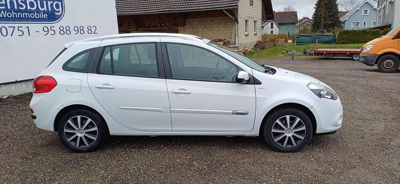 Gebraucht Renault Clio GrandTour 88 PS (64 kW) 2013 Weiß Kombi